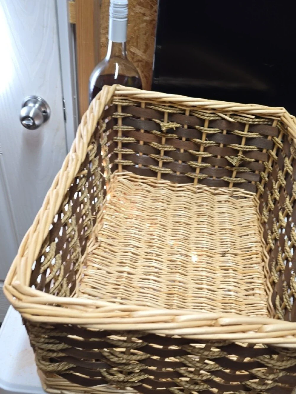N/A sturdy woven